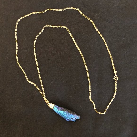Raw Blue Agate Necklace - Picture 5 of 5